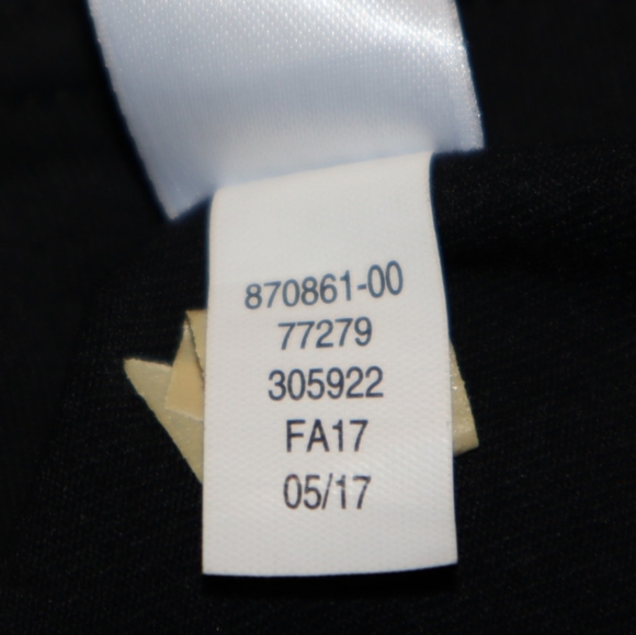 Athleta Sueded Strut Tight, Black SIZE Large               #870861 - Picture 15 of 15